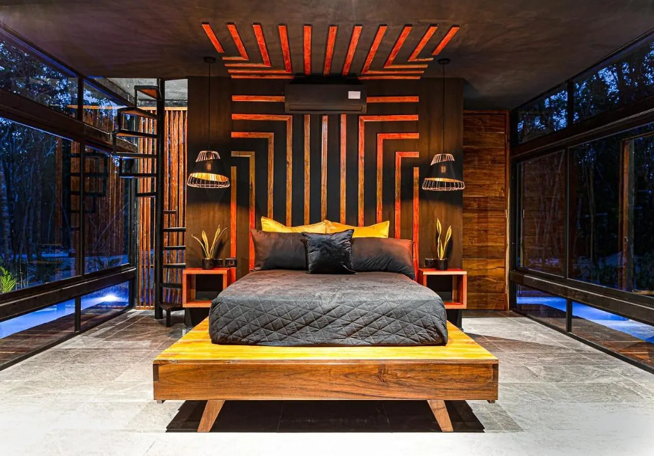 Villa Tiny House En La Selva Con Cenote Natural Privado