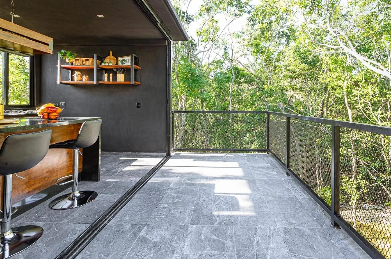 Tiny House En La Selva Con Cenote Natural Privado Tulum